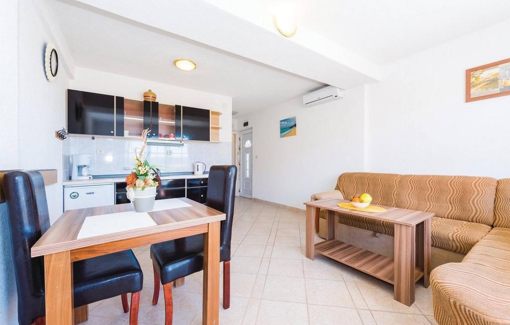 S&G Leko Apartmani Rogoznica روغوزنيكا المظهر الخارجي الصورة