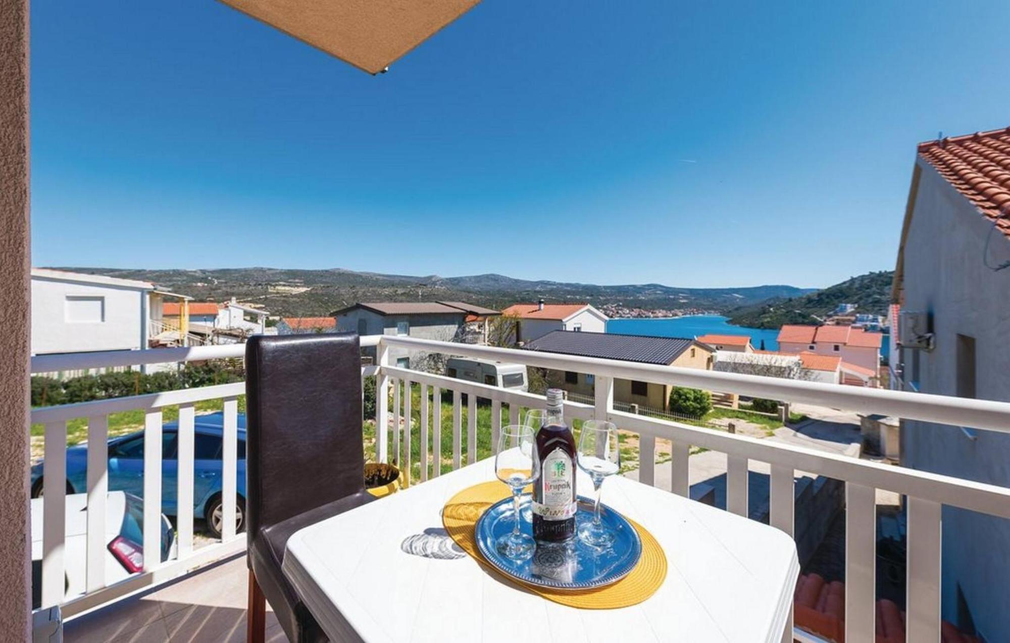 S&G Leko Apartmani Rogoznica روغوزنيكا المظهر الخارجي الصورة